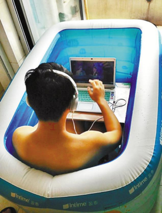 Illustration for article titled Every Dorm Room Should Come With an Inflatable Pool